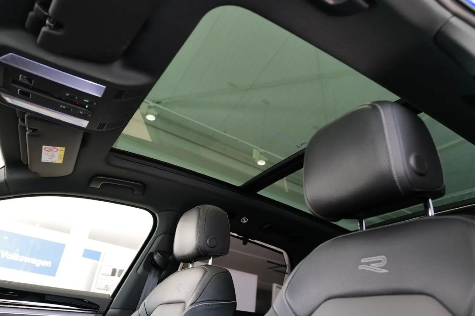 VW Touareg 3.0TDI R-Line