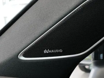 VW Touareg 3.0TDI R-Line