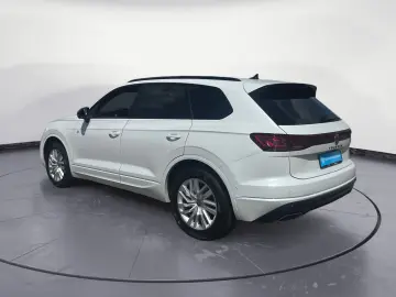 VW Touareg TDI R-Line
