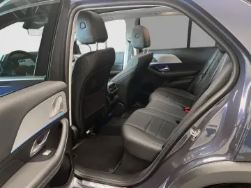 GLE300d4M AdvancedPlus Distro Burmester Airmatic