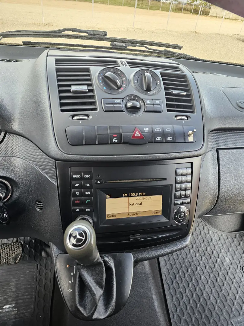Mercedes Vito automat