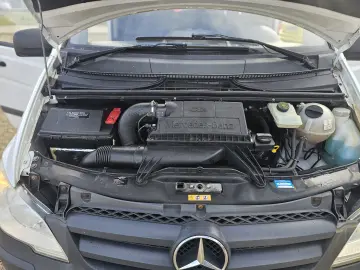 Mercedes Vito automat