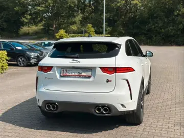 F-Pace F-PACE SVR AWD Garantie  Sport  1.Hand