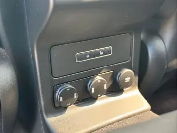 F-Pace F-PACE SVR AWD Garantie  Sport  1.Hand