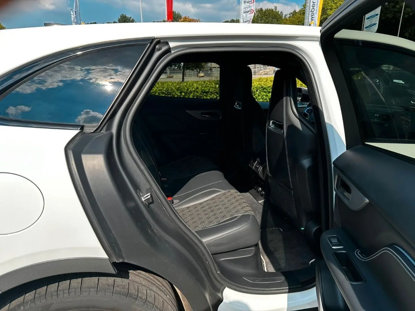 F-Pace F-PACE SVR AWD Garantie  Sport  1.Hand