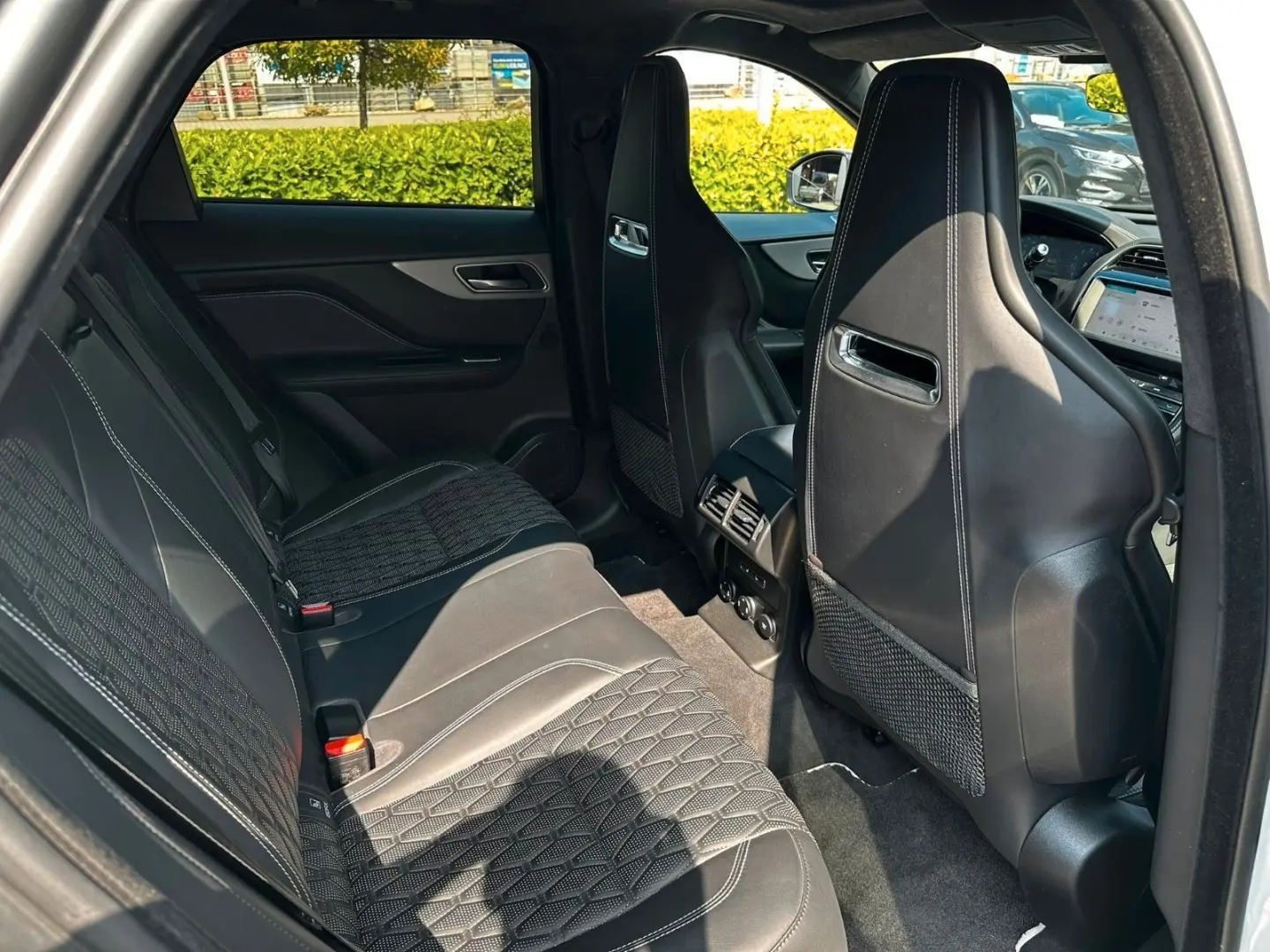 F-Pace F-PACE SVR AWD Garantie  Sport  1.Hand