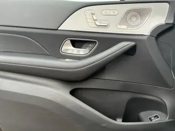 GLE300d 4M Panorama 360  Distr. Multib. Burme. 360