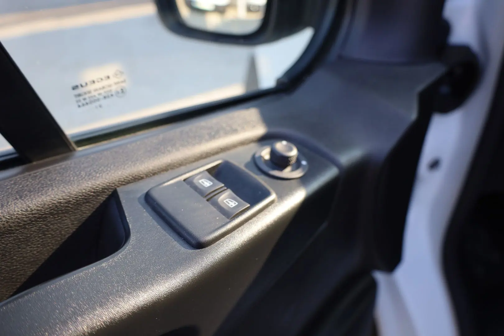 Renault Trafic L1H1 2.0 DCI 120hp