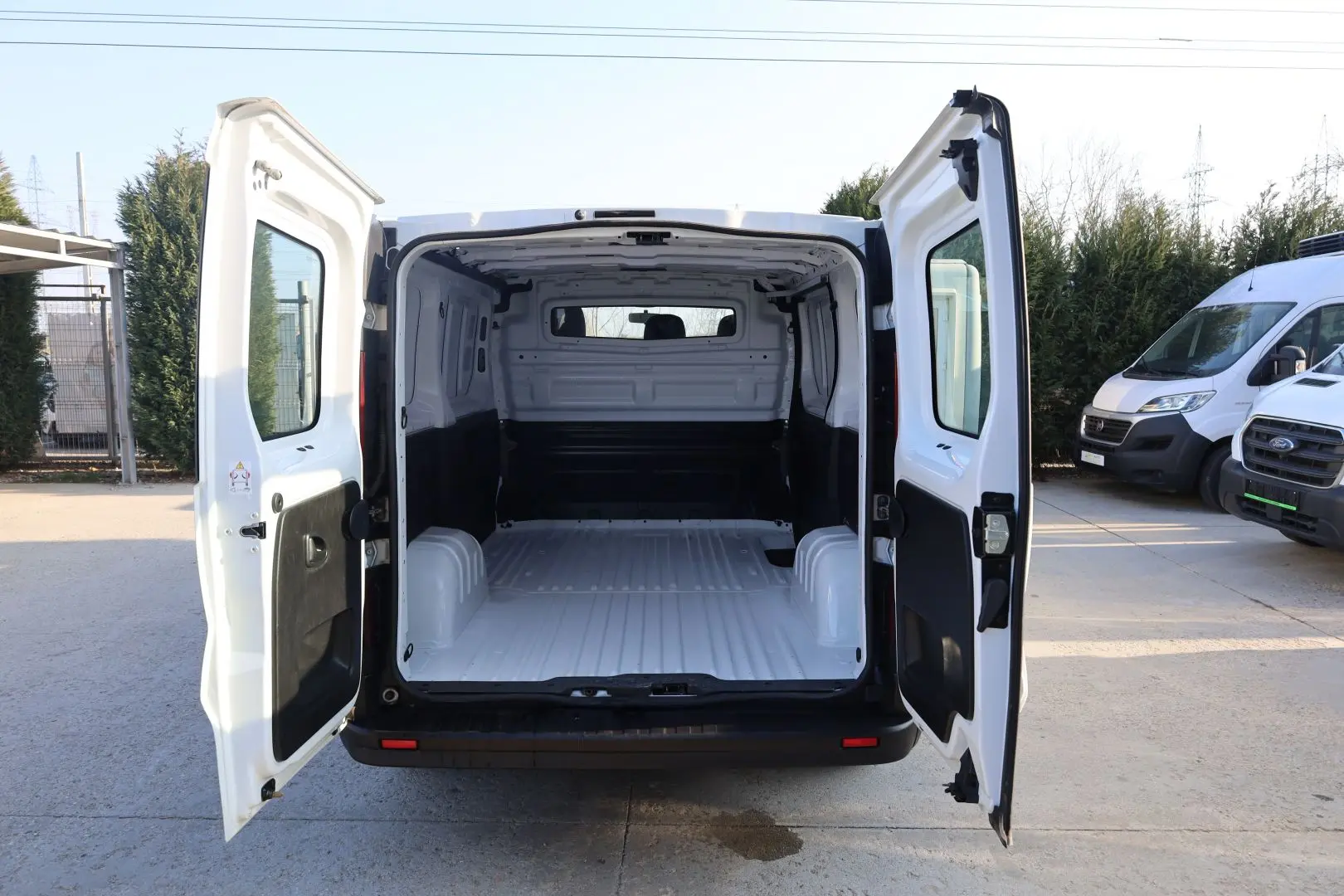 Renault Trafic L1H1 2.0 DCI 120hp