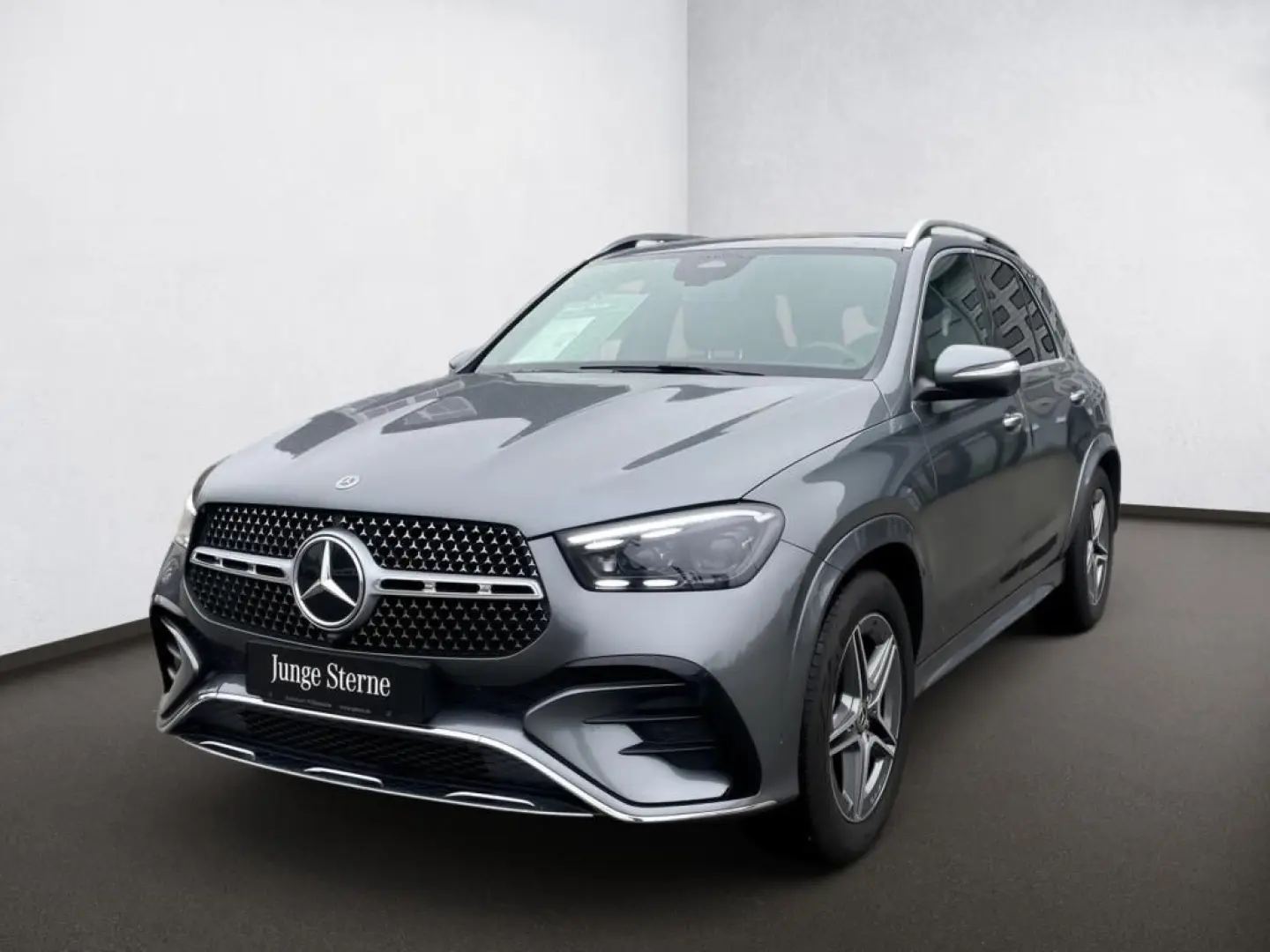 GLE 300 d 4M AMG AHK AIRMATIC MBEAM 360 KAMERA