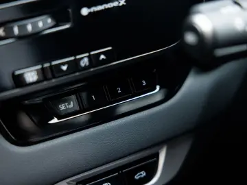 RX 500h   F Sport Line