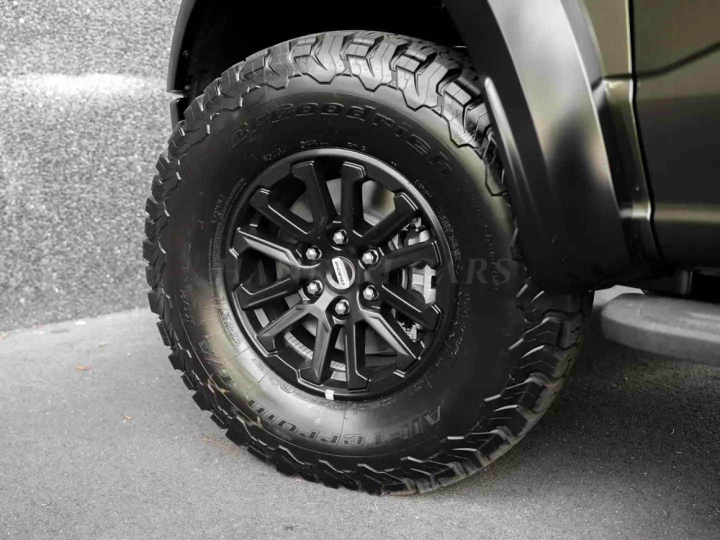 Ford F 150 2025 F-150 Raptor Shelter Green