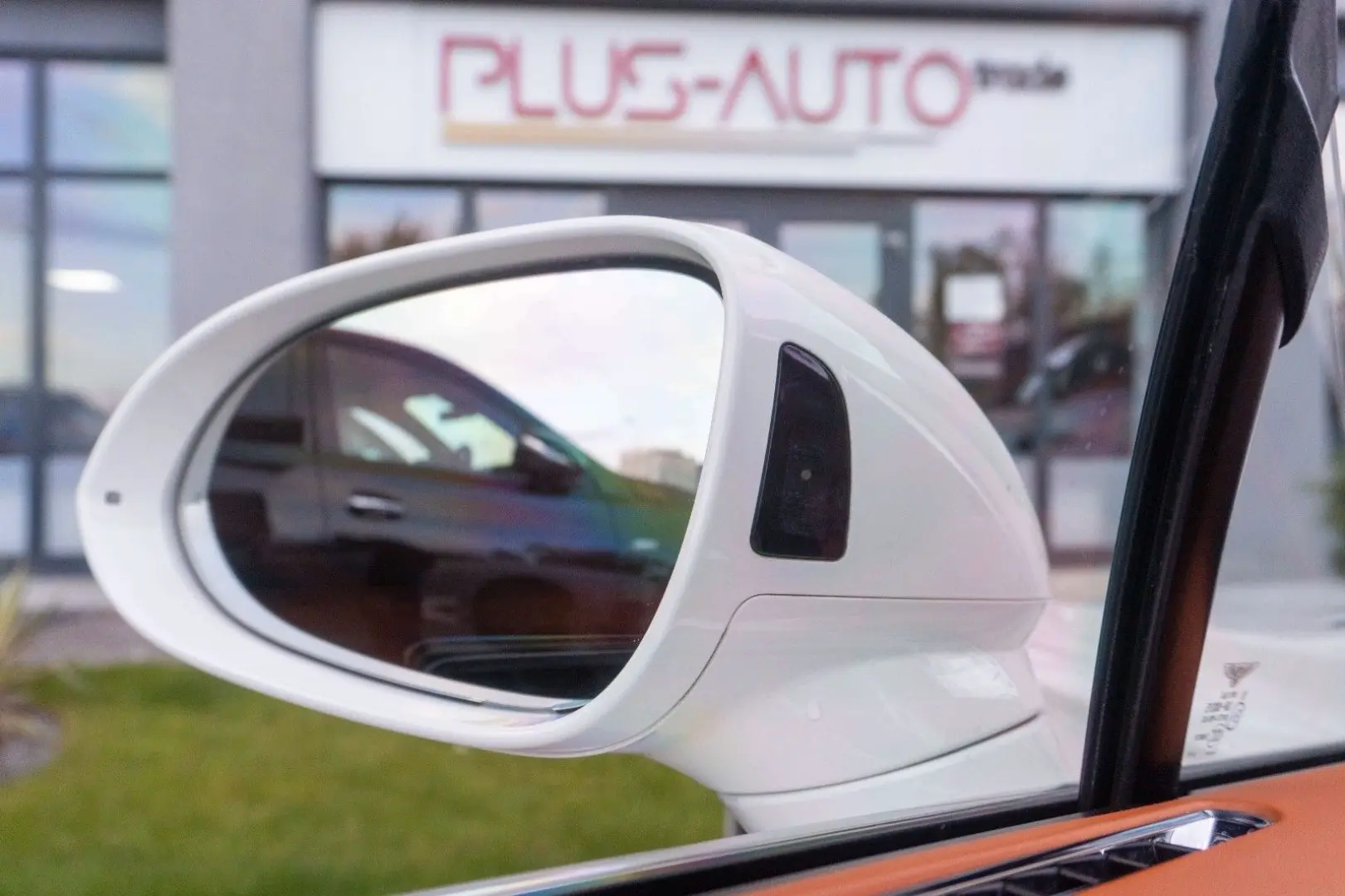 Continental GT_V8_Centenary-100 Years_Warranty