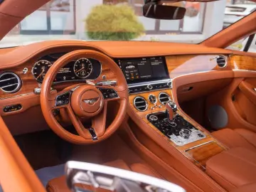 Continental GT_V8_Centenary-100 Years_Warranty