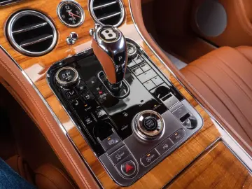 Continental GT_V8_Centenary-100 Years_Warranty