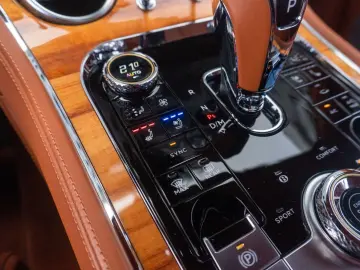 Continental GT_V8_Centenary-100 Years_Warranty