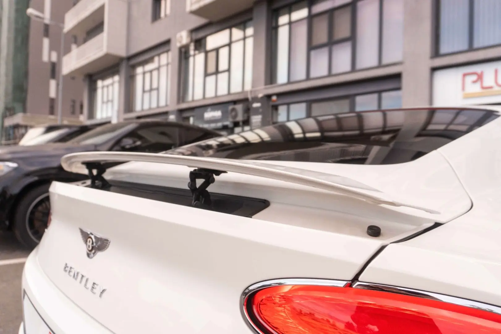 Continental GT_V8_Centenary-100 Years_Warranty