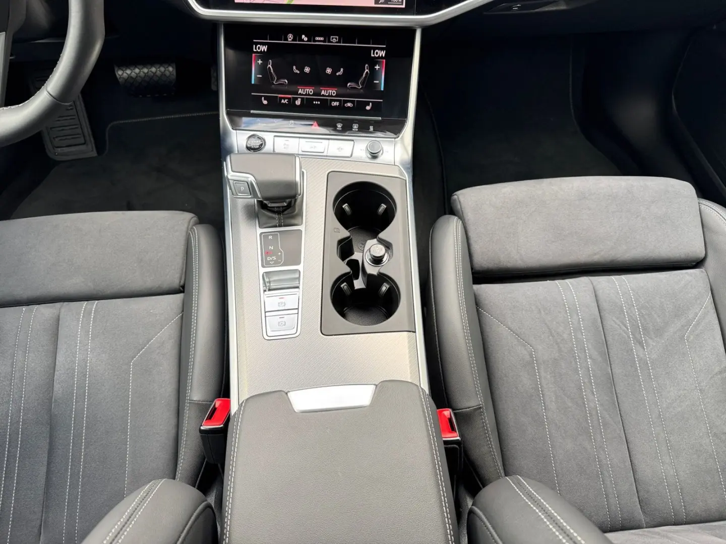 A6 Limousine advanced 40 TDI S tronic Navi Stand