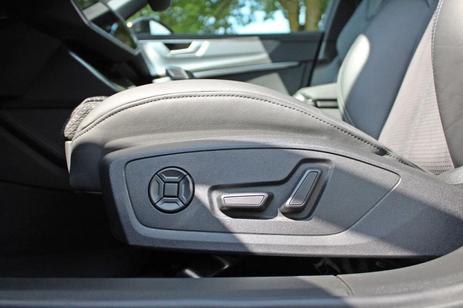 A6 Lim. 50TDI qu S LINE BLACK HDMATRIX B&O HuD