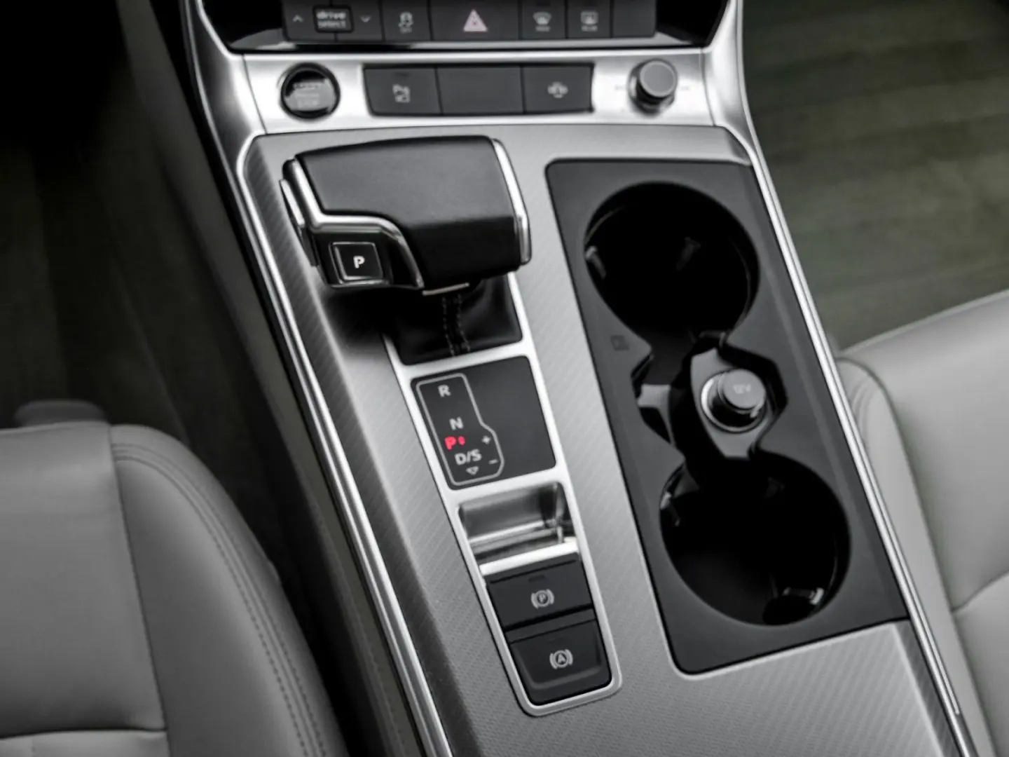 A6 45 quattro PANO AHK CAM ALU20 eKLAPPE NAVI