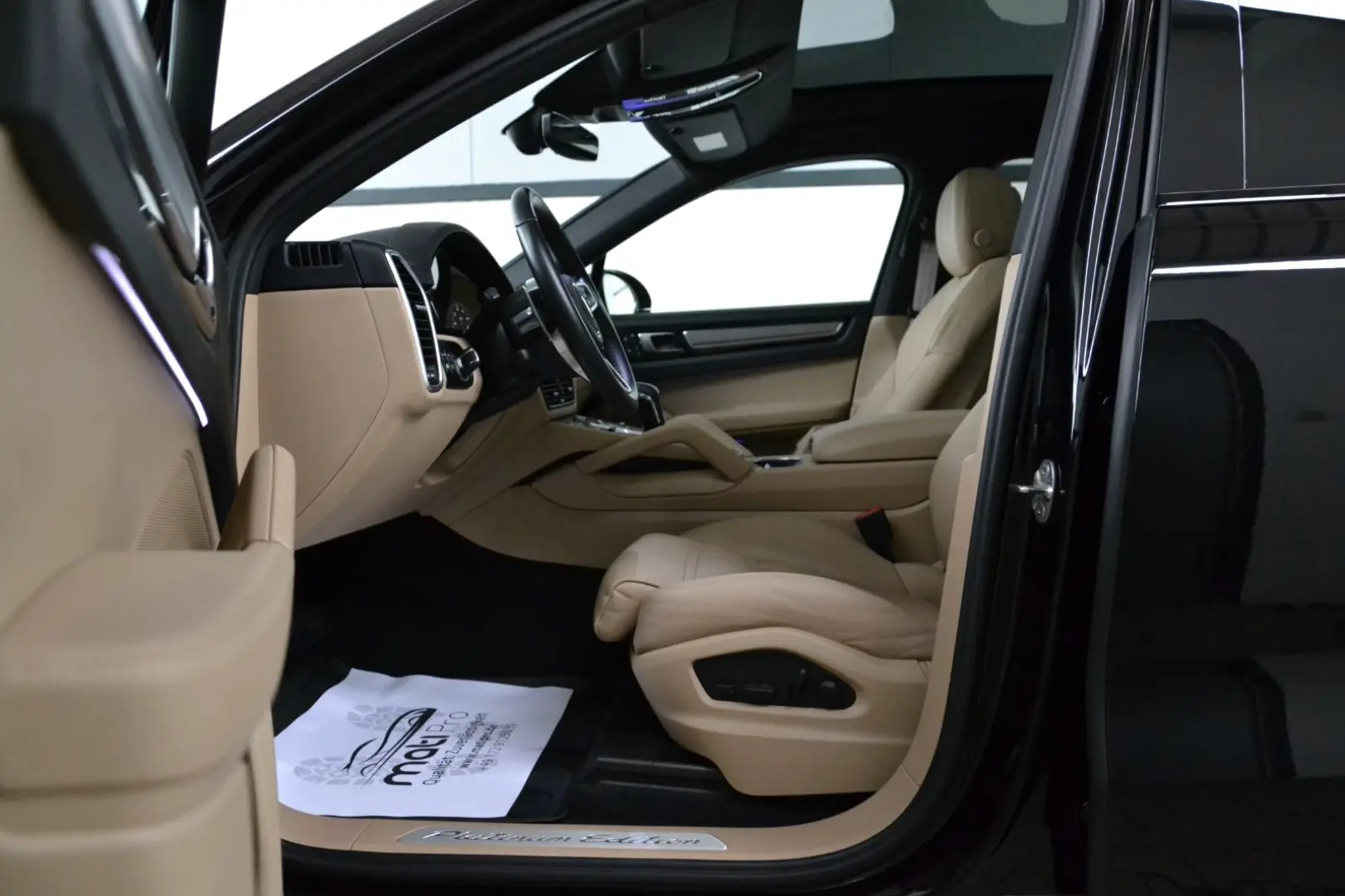 Cayenne Coupe Platinum Edit. 360 PANO MEMO SOFT