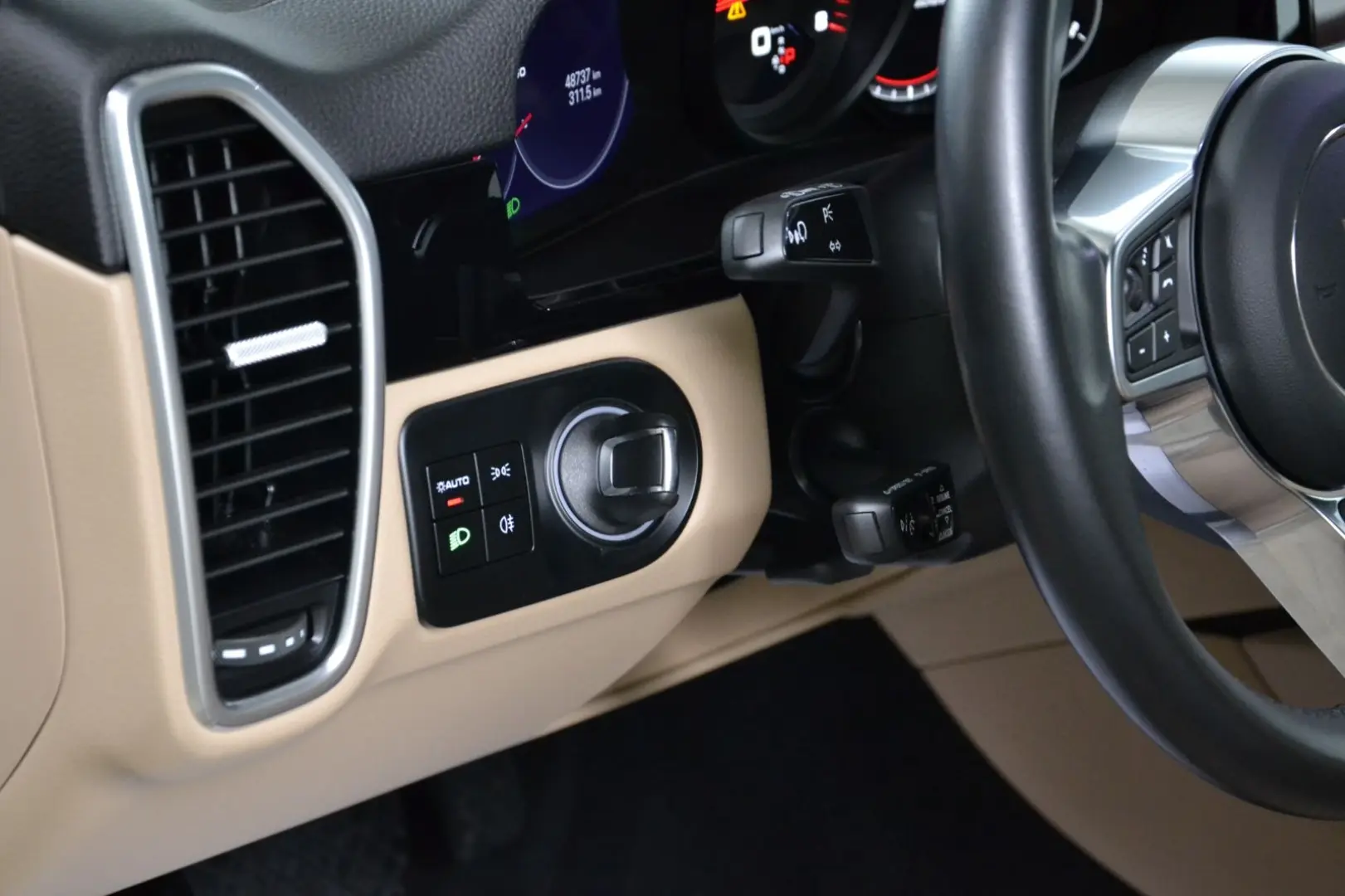 Cayenne Coupe Platinum Edit. 360 PANO MEMO SOFT