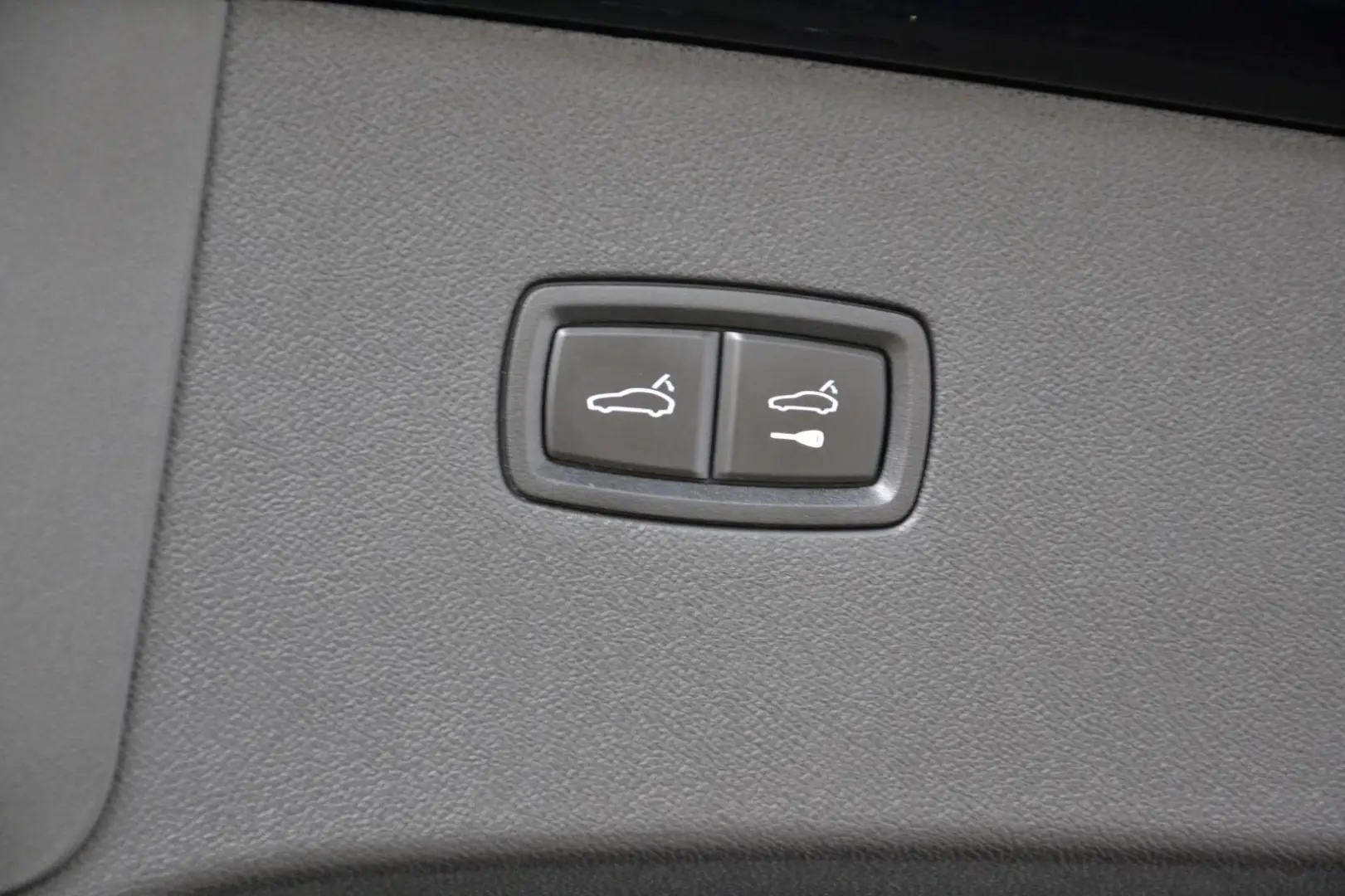 Cayenne Coupe Platinum Edit. 360 PANO MEMO SOFT