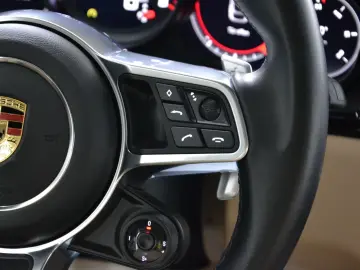 Cayenne Coupe Platinum Edit. 360 PANO MEMO SOFT