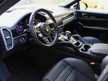 Cayenne Coupe Platinum Edition