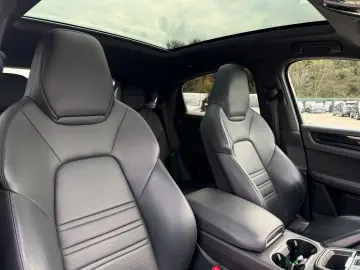 Cayenne COUPE E-Hybrid Black Edition Matrix LED