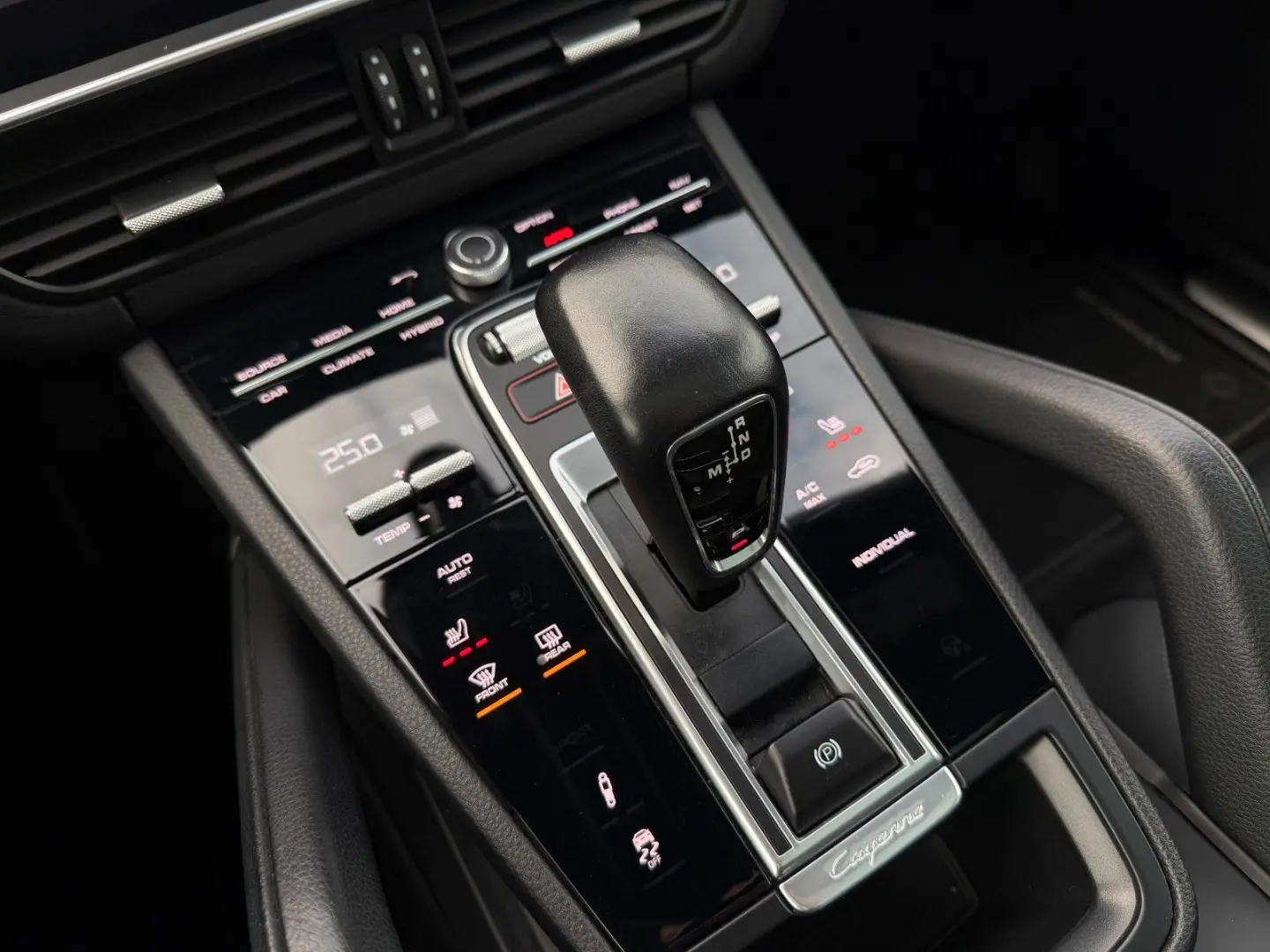 Cayenne COUPE E-Hybrid Black Edition Matrix LED