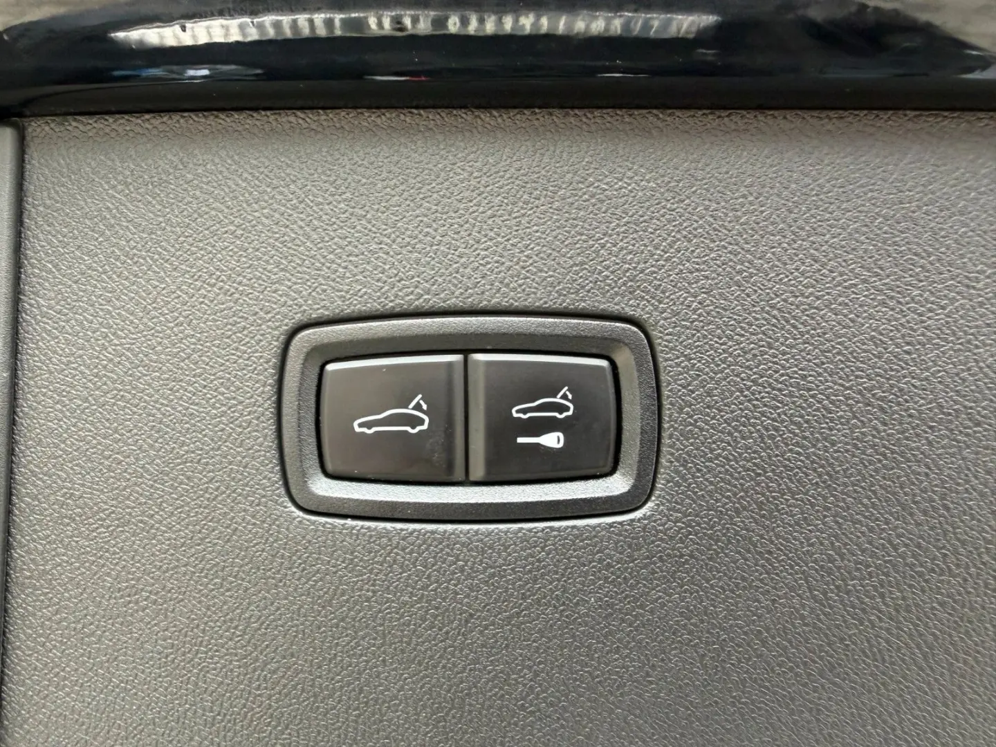 Cayenne COUPE E-Hybrid Black Edition Matrix LED