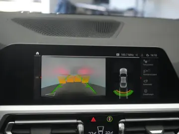 M440 i xDrive ACC Kamera Virtual HUD Lane Side