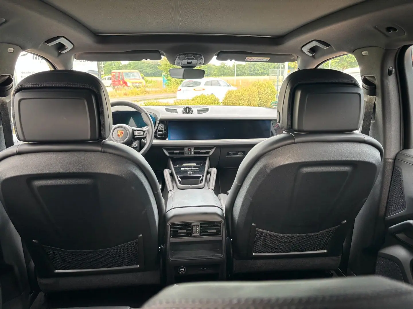 Cayenne S E-Hybrid Hinterachs Lenk Beif Display