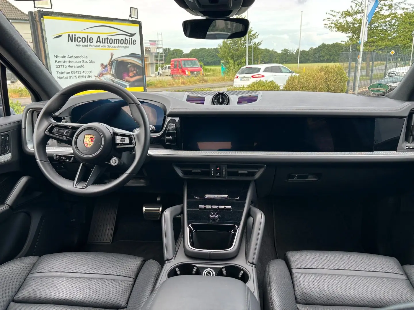 Cayenne S E-Hybrid Hinterachs Lenk Beif Display