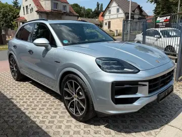 Porsche Cayenne S E-Hybrid PDCC