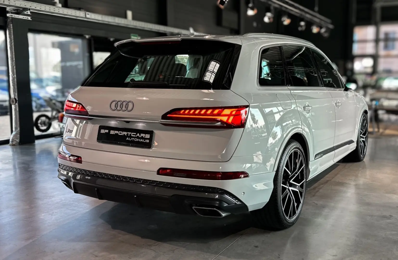 AUDI Q7 45 TDI QUATTRO-S LINE