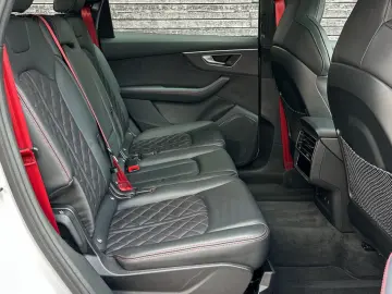 AUDI Q7 45 TDI QUATTRO-S LINE