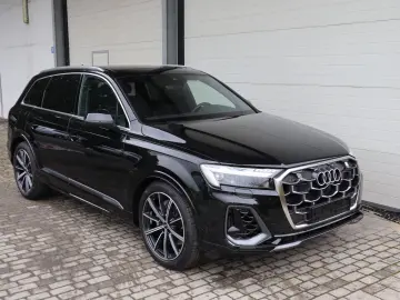 AUDI Q7 S-Line 55 TFSI