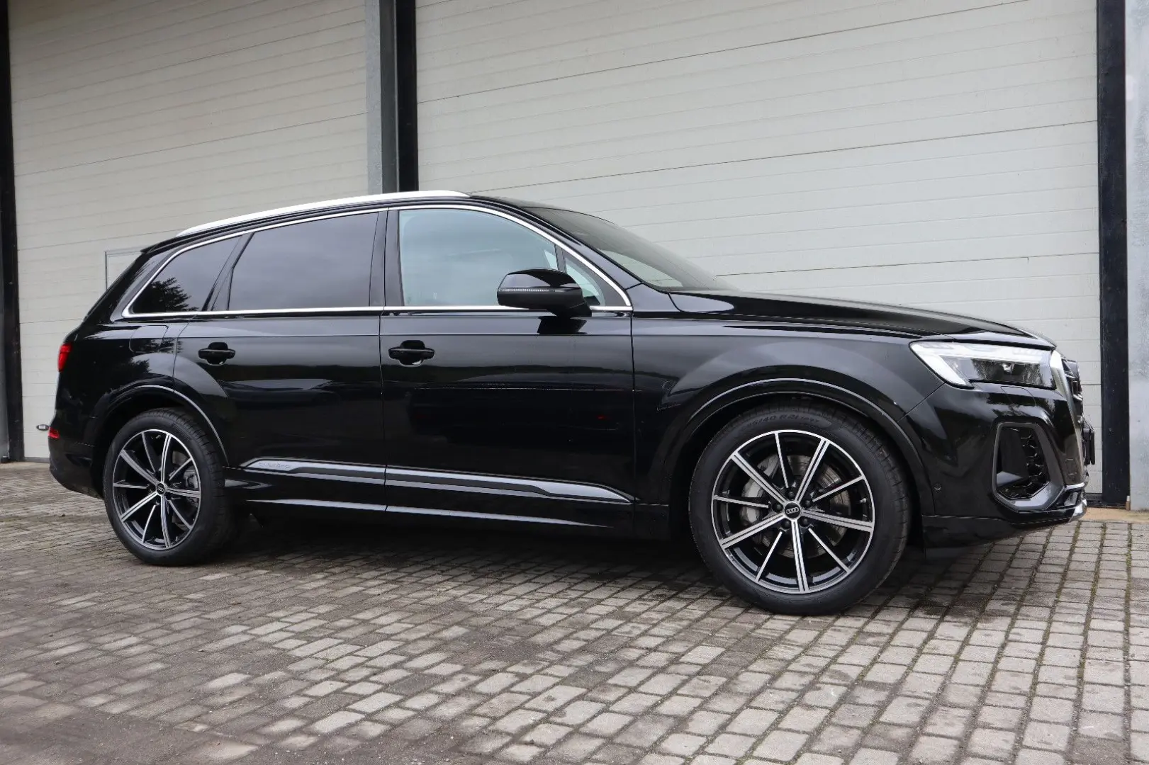 AUDI Q7 S-Line 55 TFSI