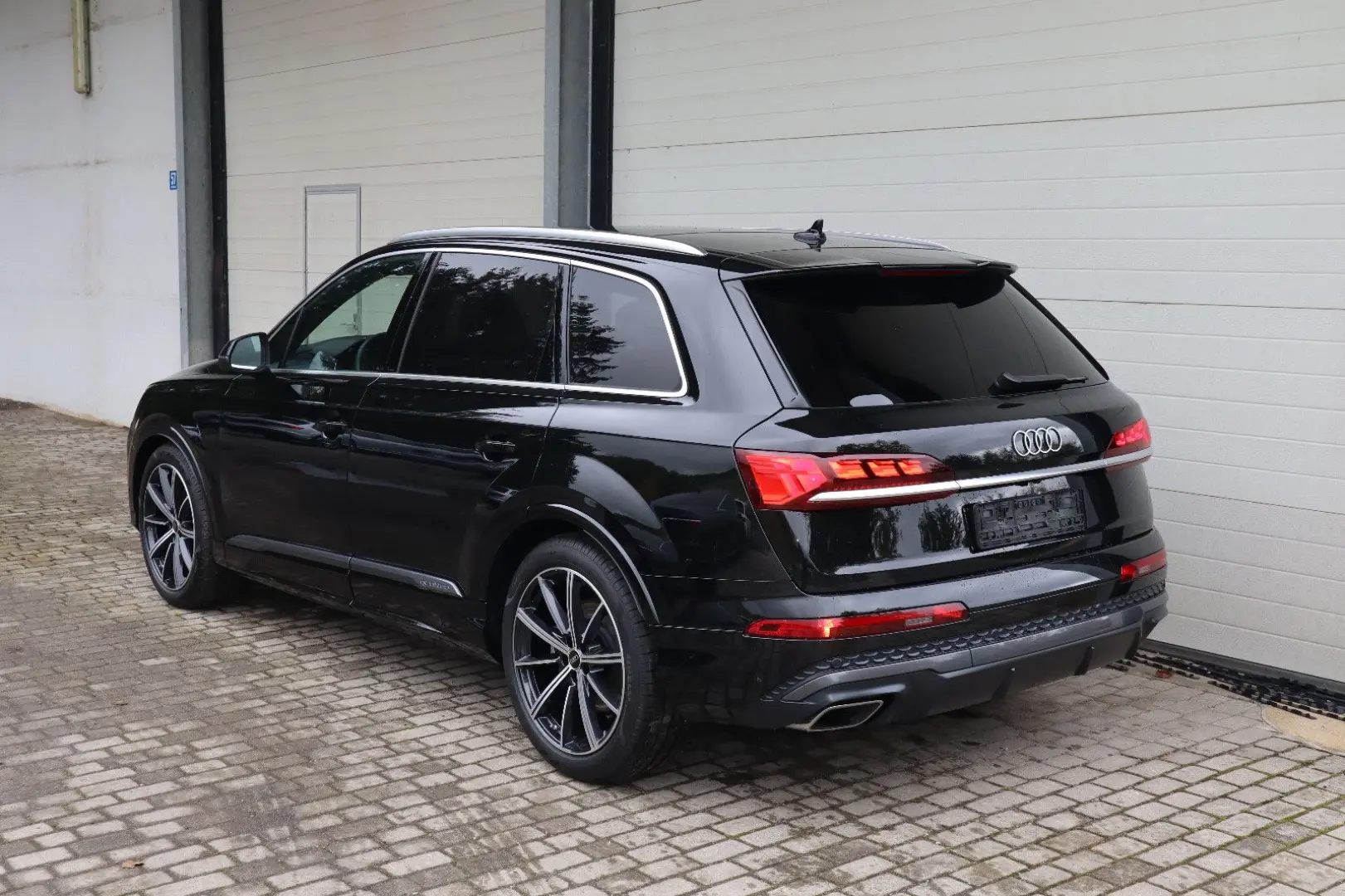 AUDI Q7 S-Line 55 TFSI