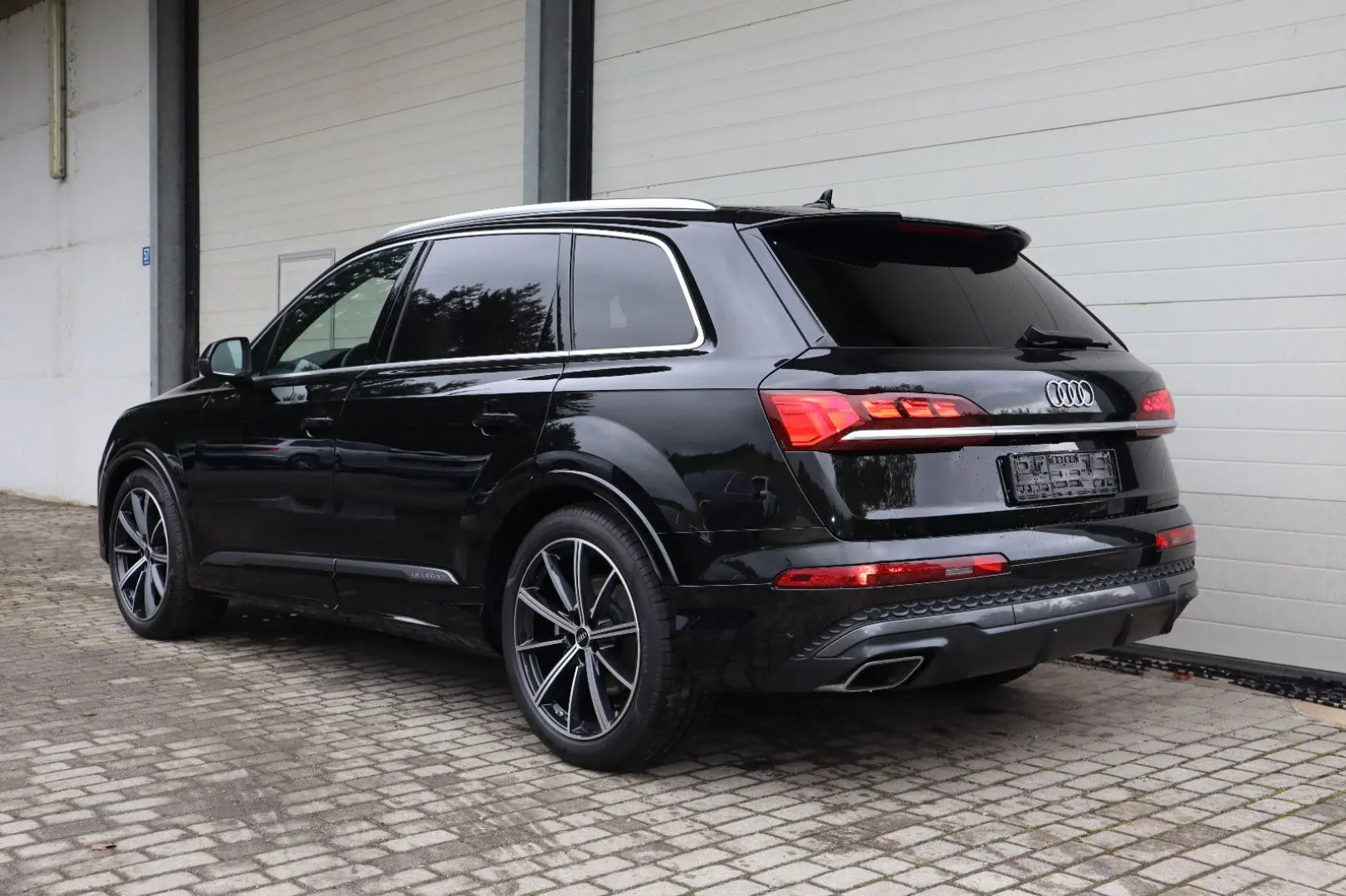 AUDI Q7 S-Line 55 TFSI