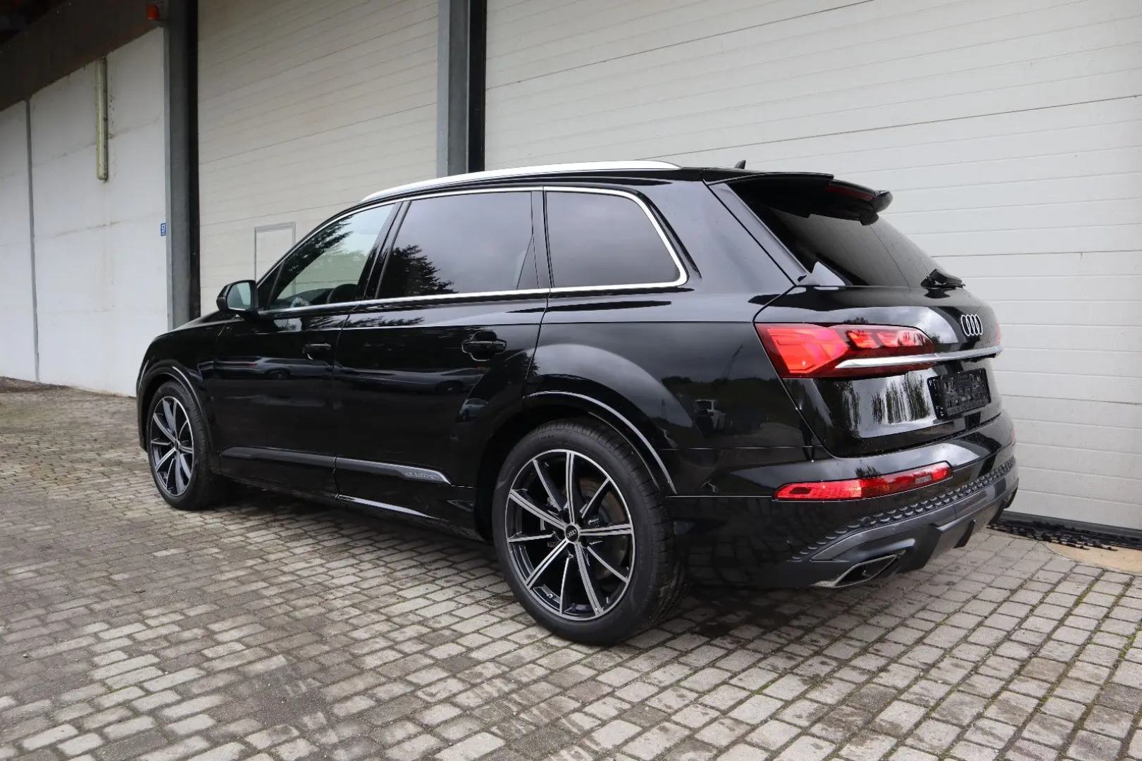 AUDI Q7 S-Line 55 TFSI