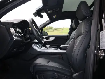 AUDI Q7 S-Line 55 TFSI