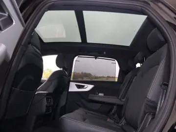 AUDI Q7 S-Line 55 TFSI