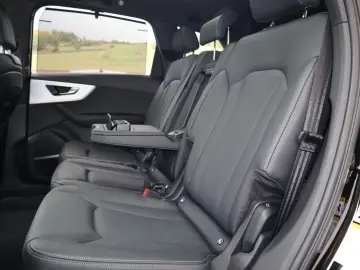 AUDI Q7 S-Line 55 TFSI