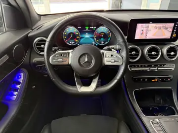 Mercedes-Benz GLC 300 de Coupe 4M AMG