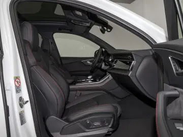 AUDI Q7 55 TFSI Q S LINE