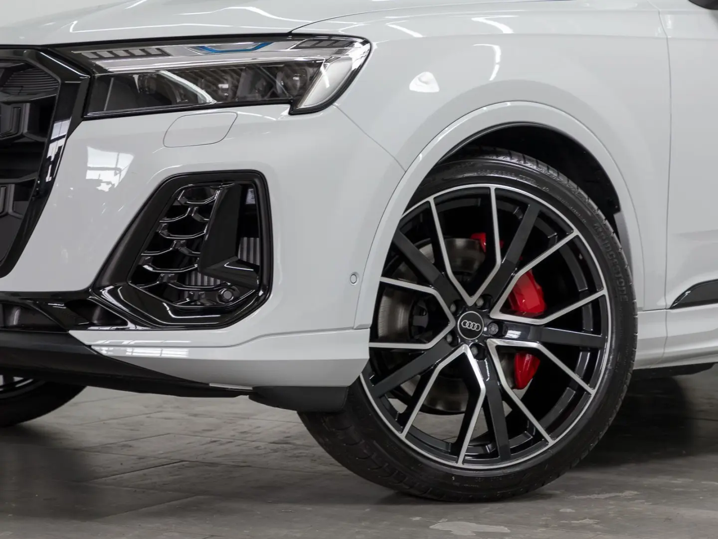 AUDI Q7 55 TFSI Q S LINE