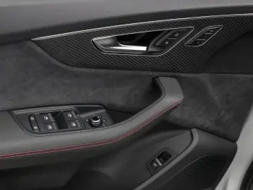 AUDI Q7 55 TFSI Q S LINE
